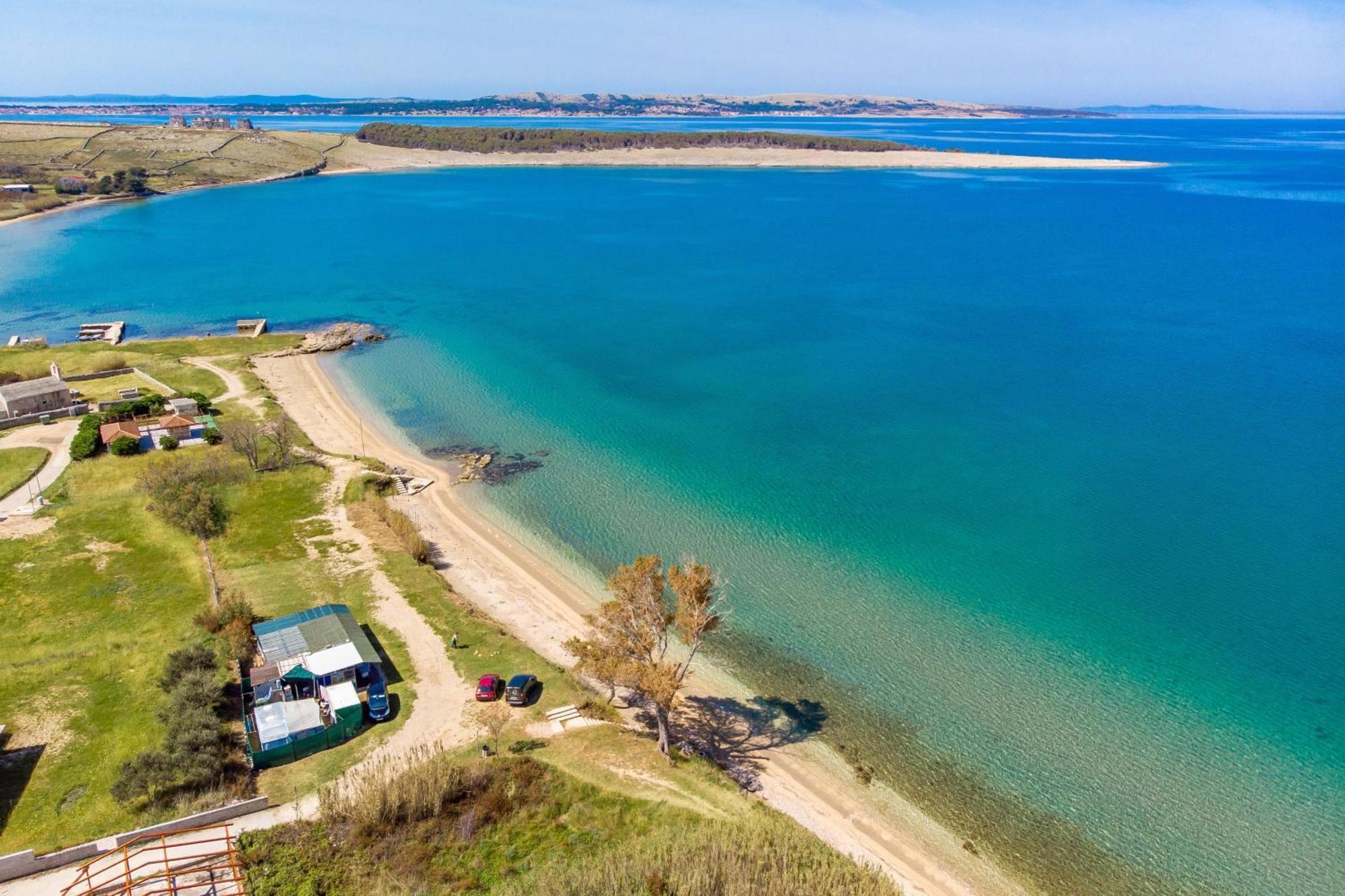 Family Friendly Apartments With A Swimming Pool Povljana, Pag - 244 外观 照片