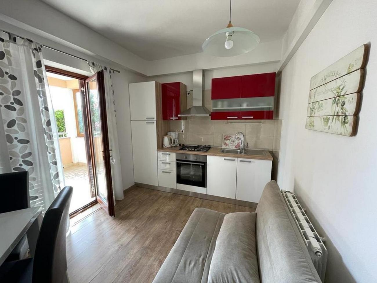 Family Friendly Apartments With A Swimming Pool Povljana, Pag - 244 外观 照片